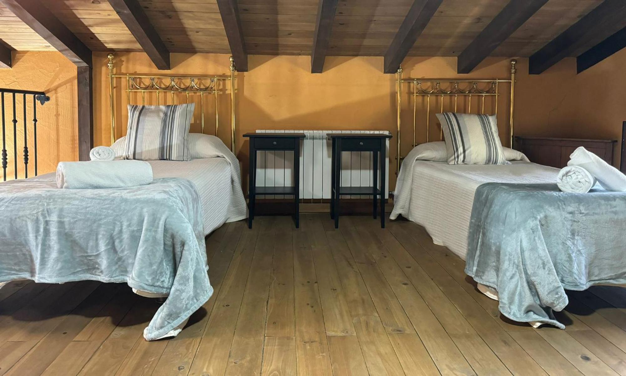 Villa Amanecer Candeleda Eksteriør bilde
